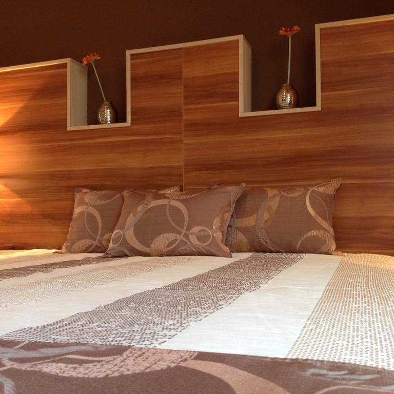 Alfa Hotel Győr Quarto foto